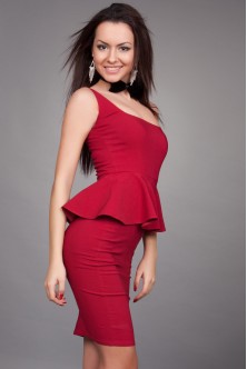 Rochie cu peplum rosie